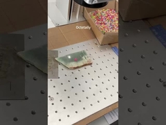 紫外線レーザー