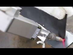 空気冷却工業用レーザー清掃機 小焦点直径0.2-2mm